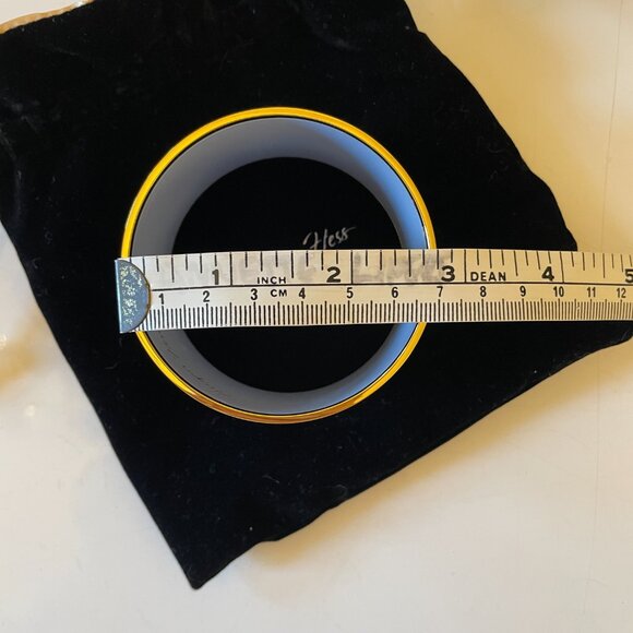 Authentic Megan Hess Enamel Bracelet Bangle 18k Gold Plated - Picture 9 of 10